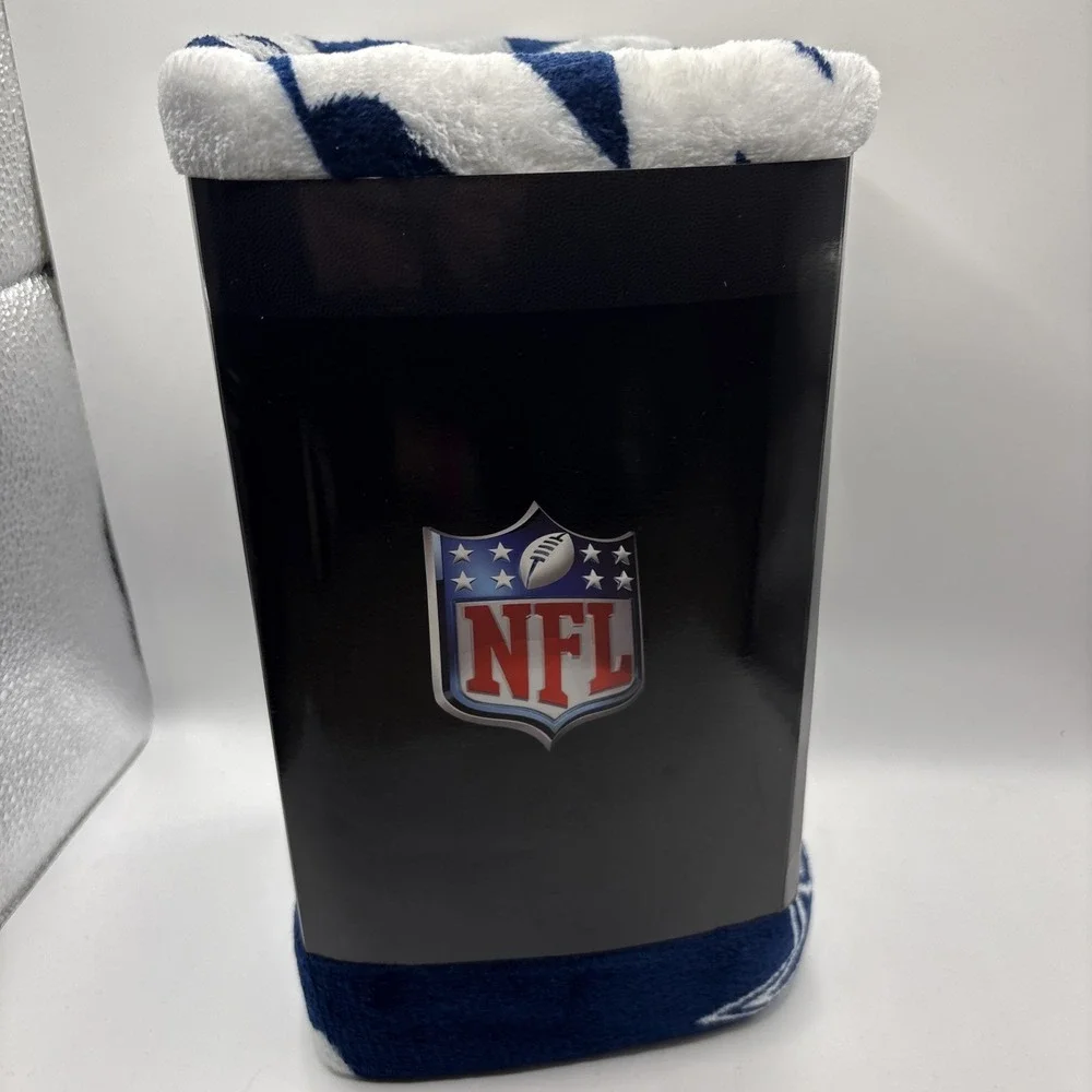 Dallas Cowboys NFL Oversized Super Plush Soft Fleece Blanket‎ 50